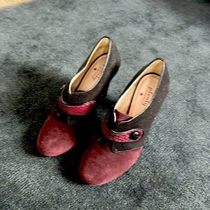 Burgundy suede and leather heels